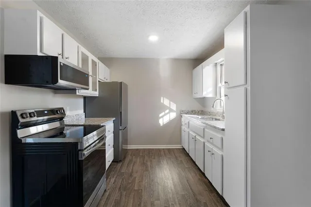 $300,000 | 47 Chickasaw Trail, Cartersville, GA 30120