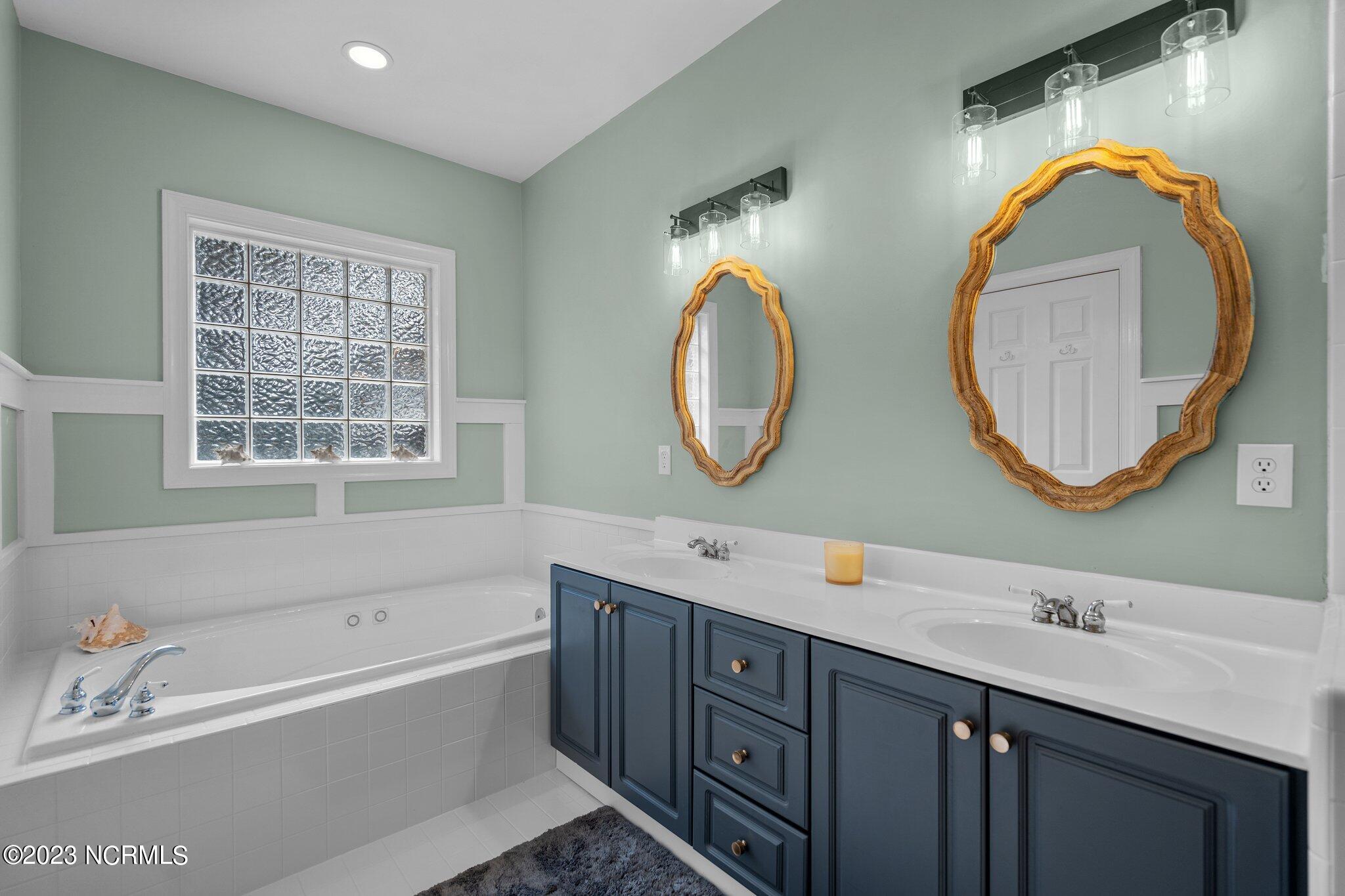 5408 Dunmore Road Wilmington, NC 28409 - Photo 20 of 50 51-web-or-mls-DSC00173