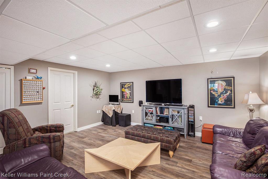 4172 Wincrest Lane Rochester, MI 48306 - Photo 22 of 41 Gallery Image 22