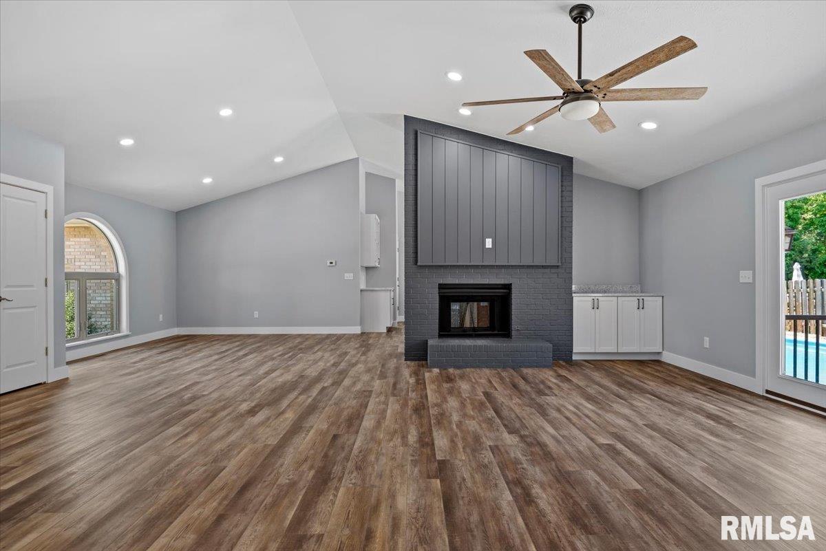 3501 Buckeye Drive Springfield, IL 62712 - Photo 5 of 61