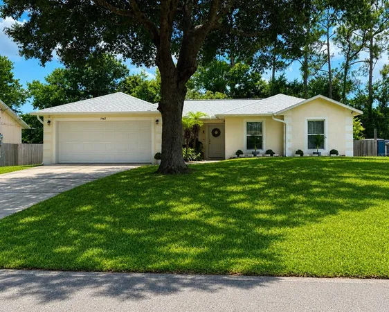 $279,900 | 1462 Admiral Nimitz Avenue, Daytona Beach, FL 32124