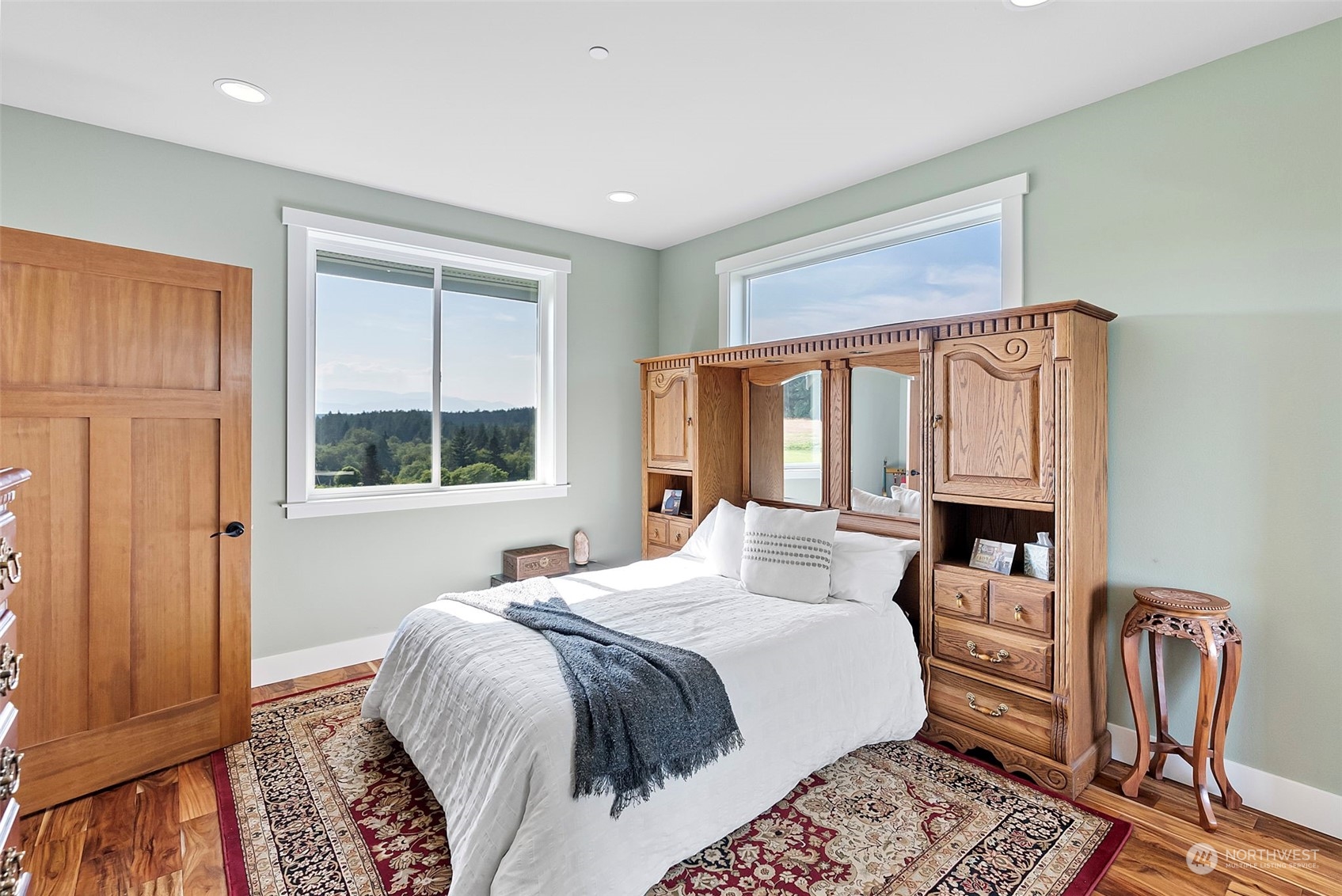 21710 Pugh Road Northeast Poulsbo, WA 98370 - Photo 34 of 40 Gallery Image 34