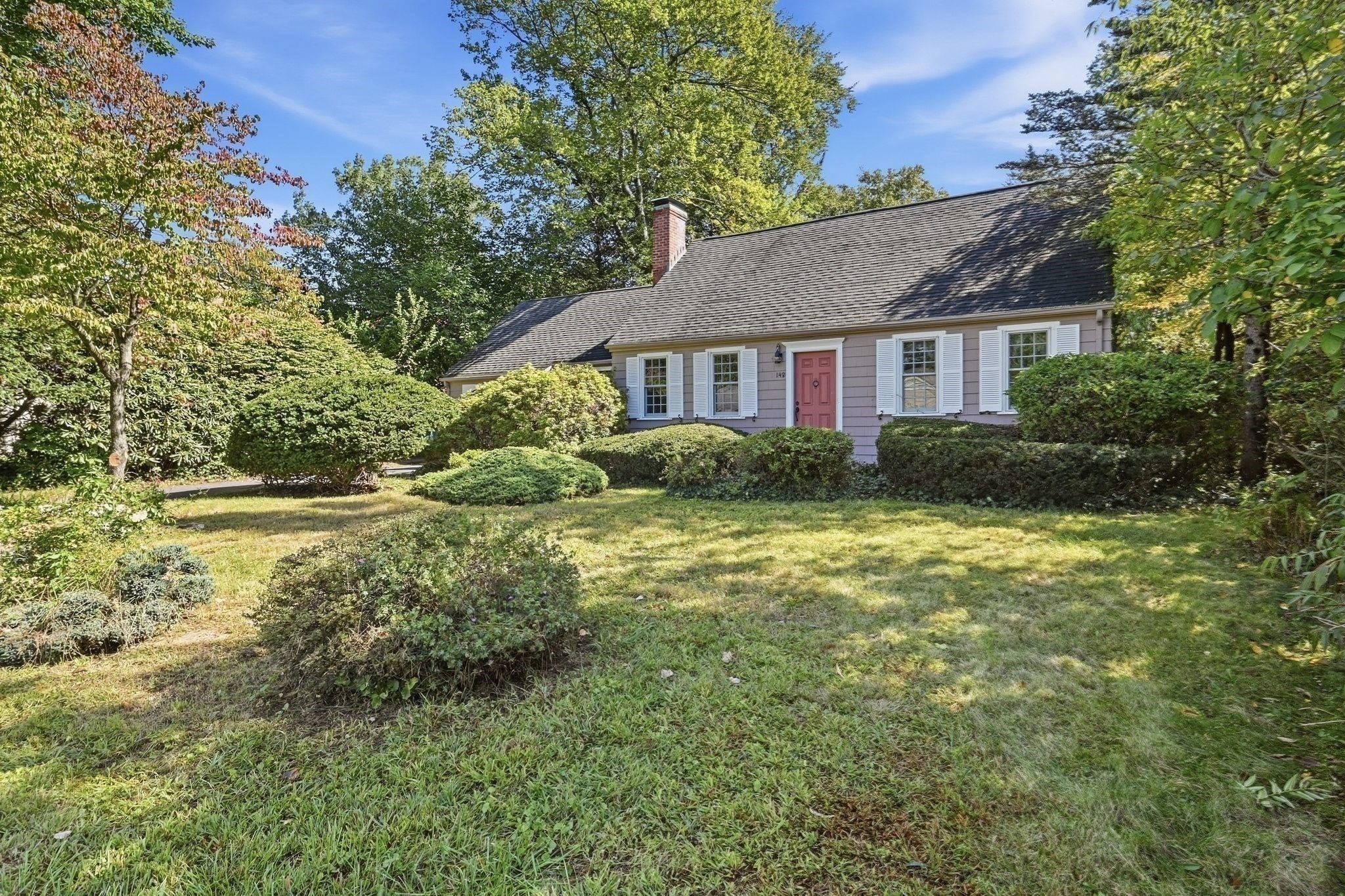 148 Falmouth Road West Springfield, MA 01089 - Photo 10 of 36 Gallery Image 10
