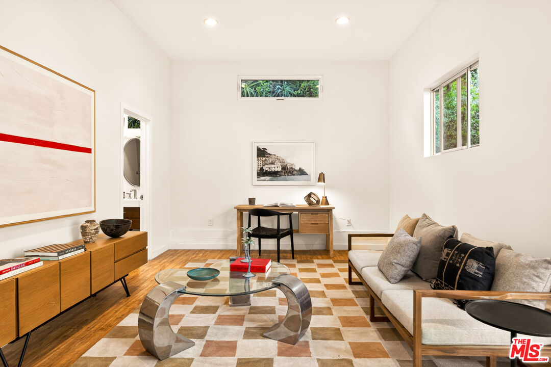 1362 Marinette Road Pacific Palisades, CA 90272 - Photo 4 of 46