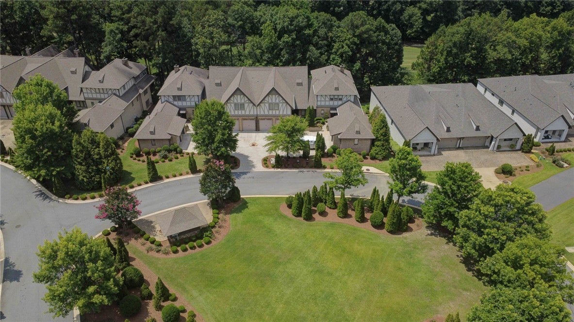 1794 Covington Ridge, Unit 402 Auburn, AL 36830 - Photo 4 of 50 Gallery Image 4