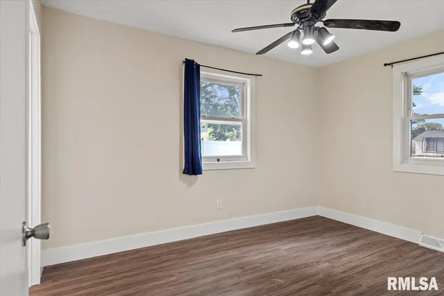 $199,900 | 1108 Monroe Street, Pawnee, IL 62558