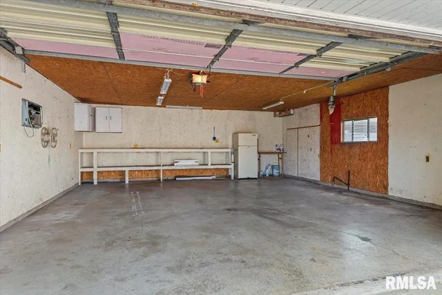 $199,900 | 1108 Monroe Street, Pawnee, IL 62558