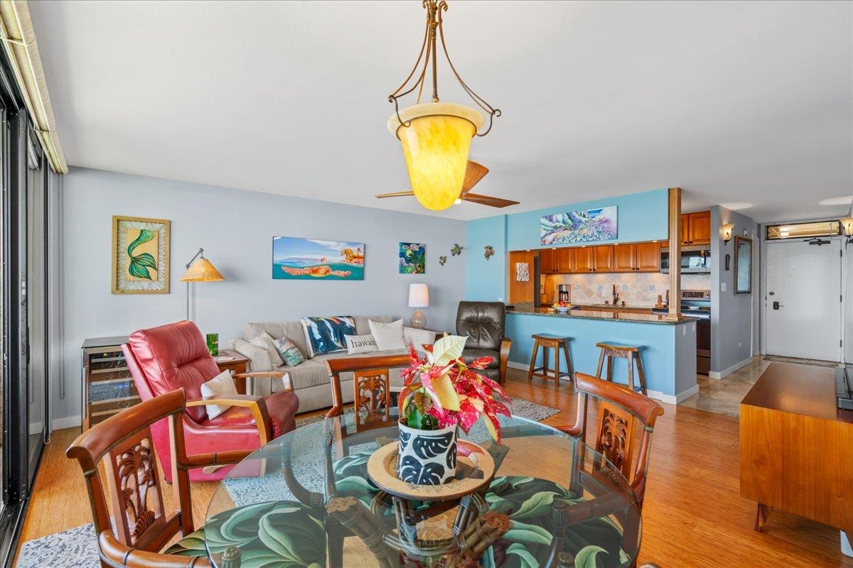 3601 Lower Honoapiilani Road, Unit 201 Lahaina, HI 96761 - Photo 21 of 37 a living room with furniture and a window