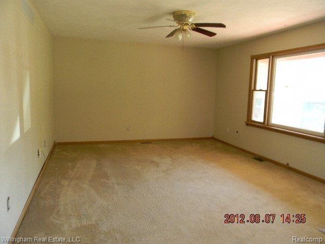 5599 Weller Road Gregory, MI 48137 - Photo 3 of 10 Livingroom.JPG