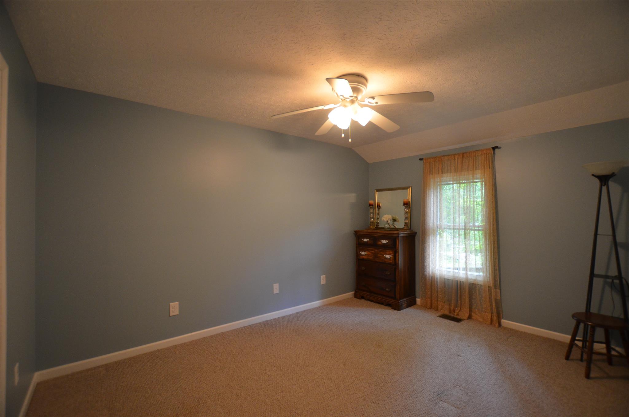 7841 Covington Road White House, TN 37188 - Photo 3 of 18