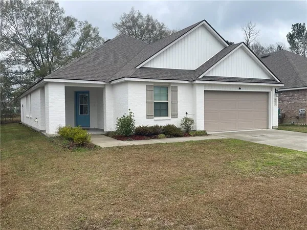 $314,900 | 7843 Joe Lynn Trail, Denham Springs, LA 70726