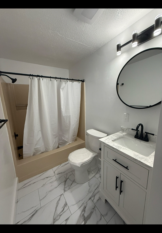 21 Pleasant Street, Unit 8 Barnstable, MA 02601 - Photo 2 of 6