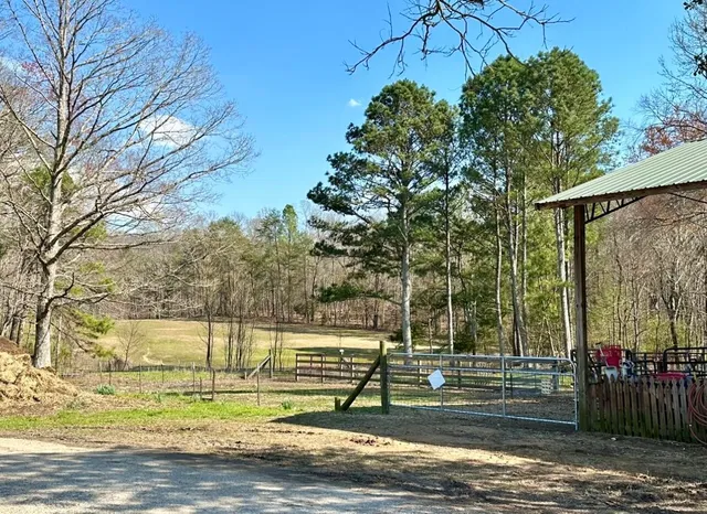 $699,900 | 1570 Halls Valley Road, Trion, GA 30753