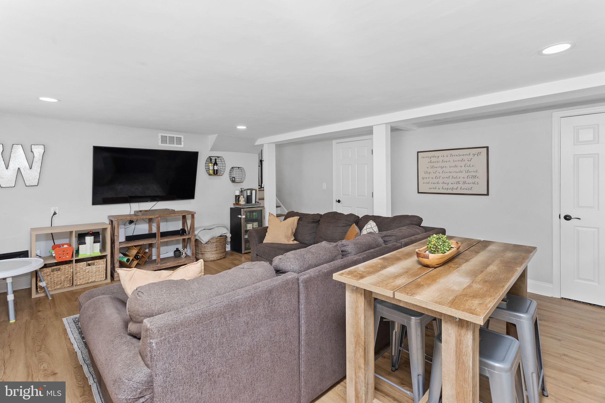 127 Miry Brook Road Hamilton, NJ 08690 - Photo 23 of 30