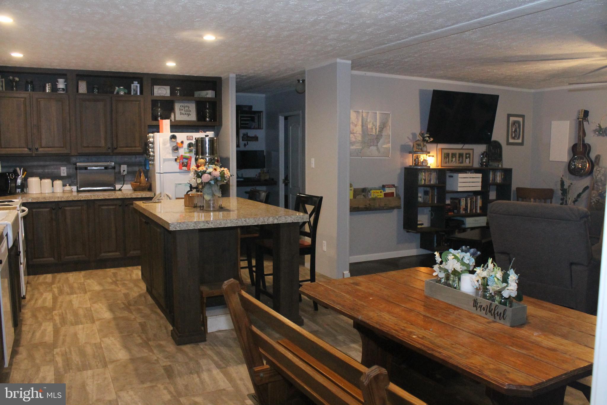 598 County Rte 1/1 Berkeley Springs, WV 25411 - Photo 8 of 25 Kitchen/Dining
