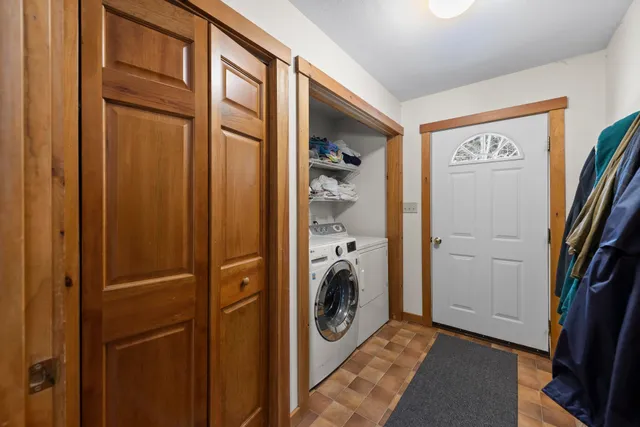 $1,250,000 | 52 Jansen Farm Road, Thornton, NH 03285