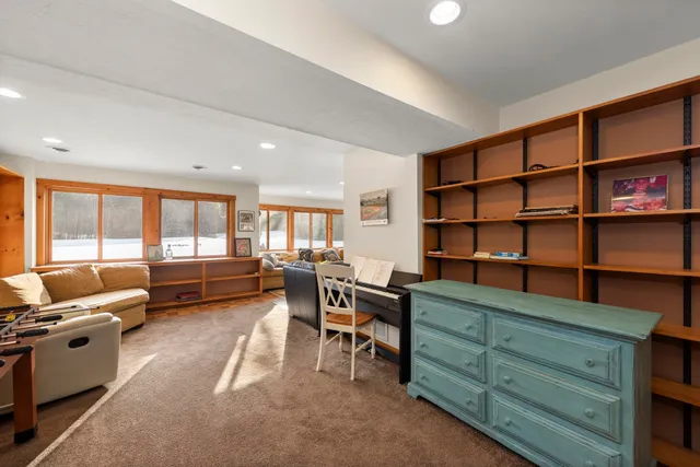 $1,250,000 | 52 Jansen Farm Road, Thornton, NH 03285