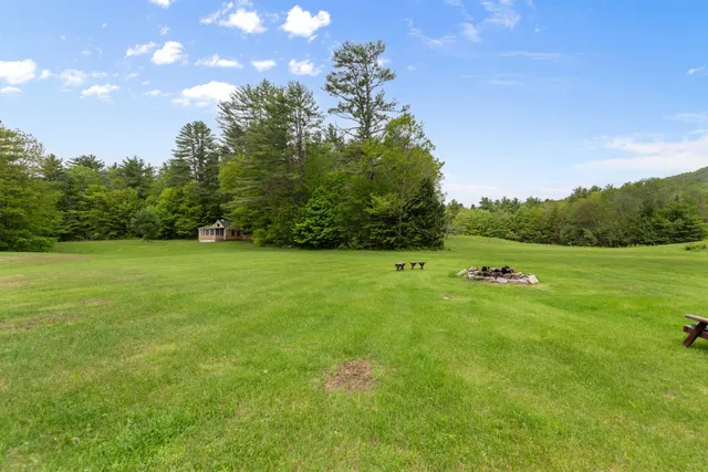 $1,250,000 | 52 Jansen Farm Road, Thornton, NH 03285