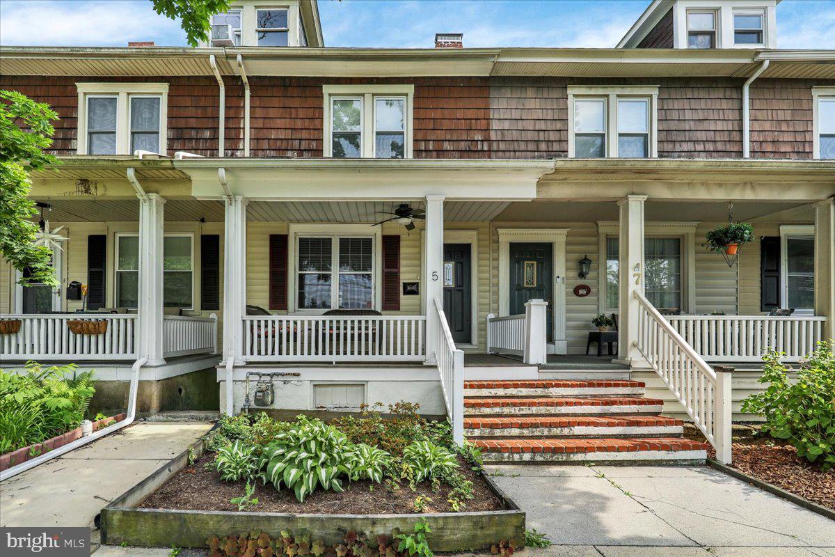 5 West 2nd Avenue Lititz, PA 17543 - Photo 1 of 33