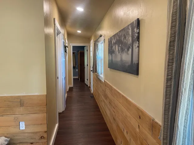 a view of a window in a room