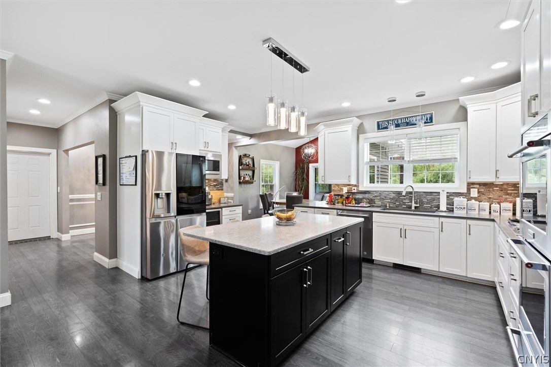 5918 McKinley Road Cicero, NY 13039 - Photo 8 of 50 Gourmet Kitchen.