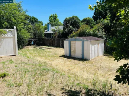 $249,500 | 2085 Acwron Drive, Red Bluff, CA 96080