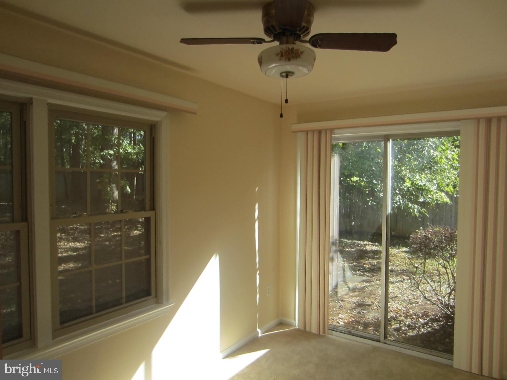 12338 Coleraine Court Reston, VA 20191 - Photo 16 of 25 Office or Den