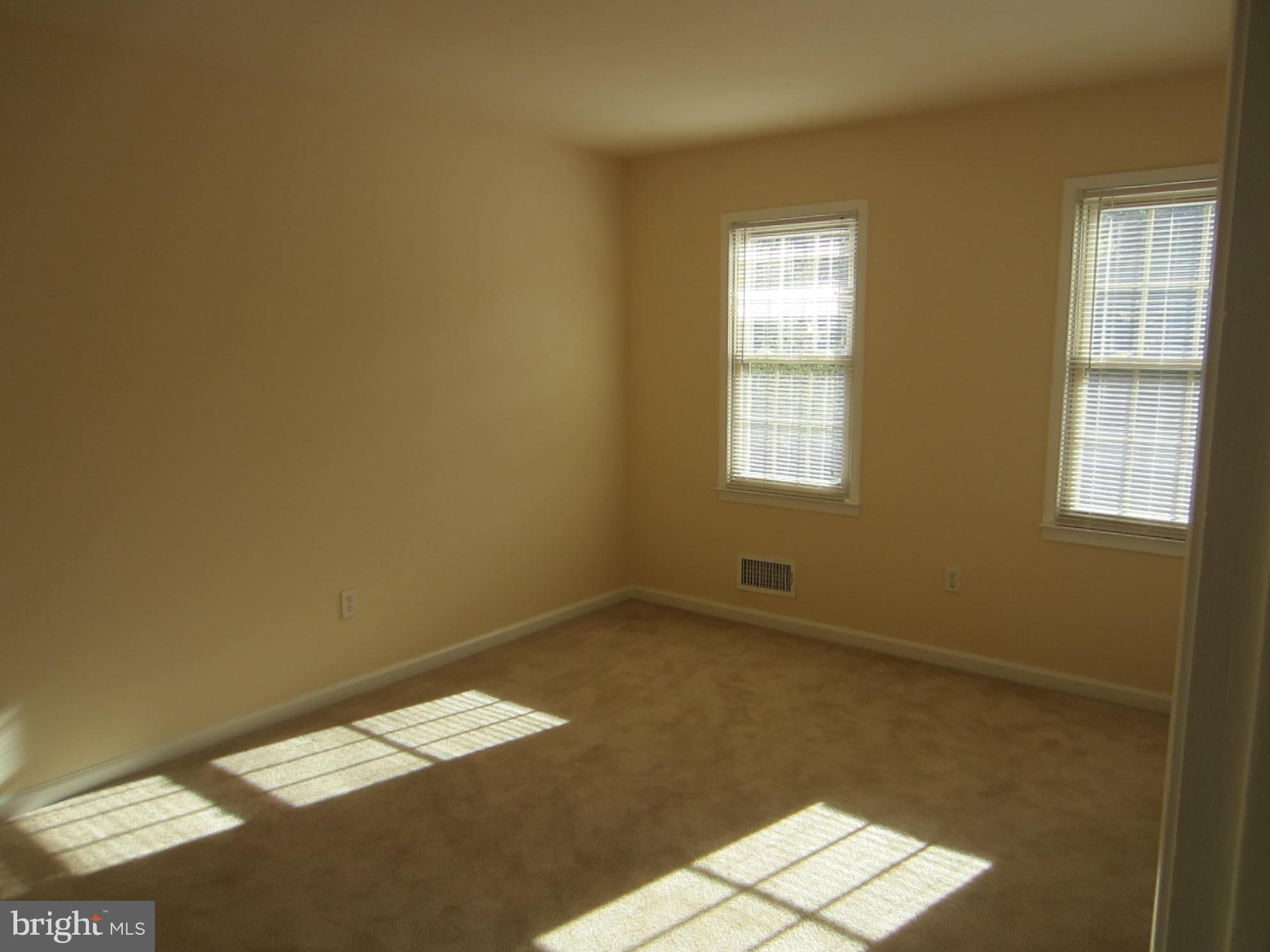12338 Coleraine Court Reston, VA 20191 - Photo 18 of 25 Bedroom