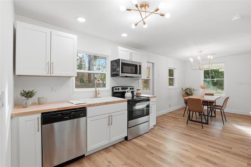 425 Southeast 2nd Street Williston, FL 32696 - Photo 12 of 37