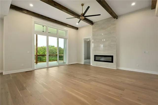 $825,000 | 300 Northwest Earle Lane, Lee's Summit, MO 64081