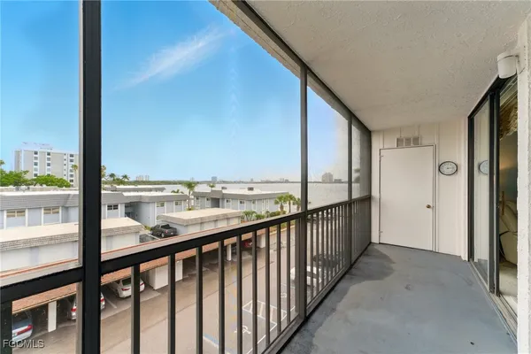 $1,300 | 3460 North Key Drive, Unit 409, North Fort Myers, FL 33903