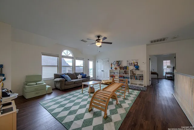 $579,900 | 19442 Mill Oak, San Antonio, TX 78258