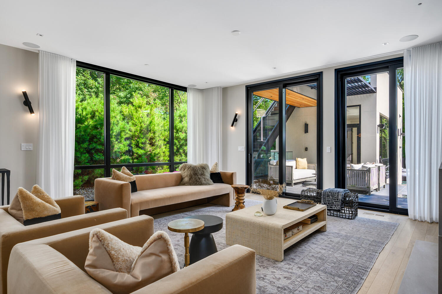 921 Sheridan Road Glencoe, IL 60022 - Photo 13 of 51 a living room with furniture and a large window