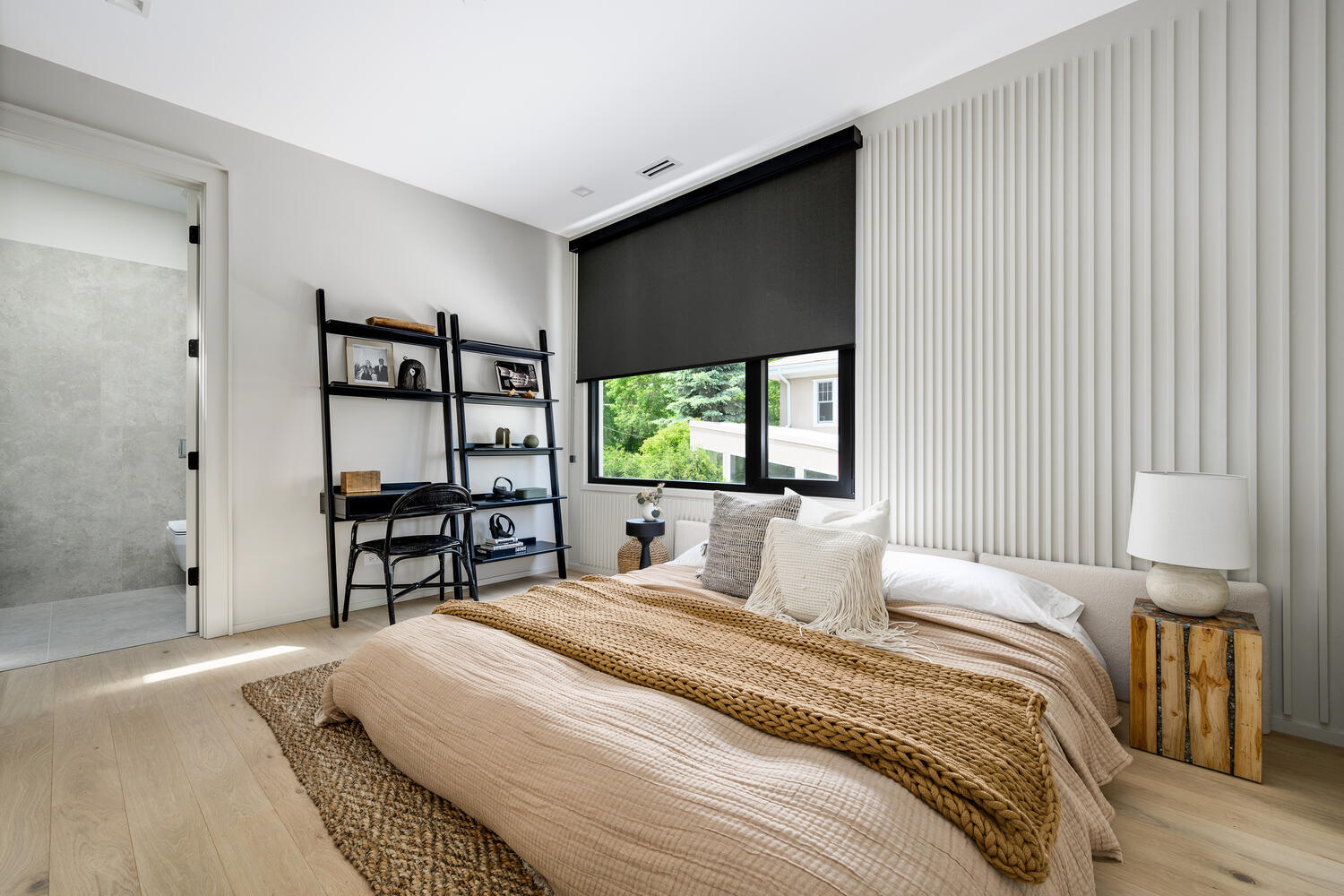 921 Sheridan Road Glencoe, IL 60022 - Photo 28 of 51 a bedroom with a bed and a flat screen tv