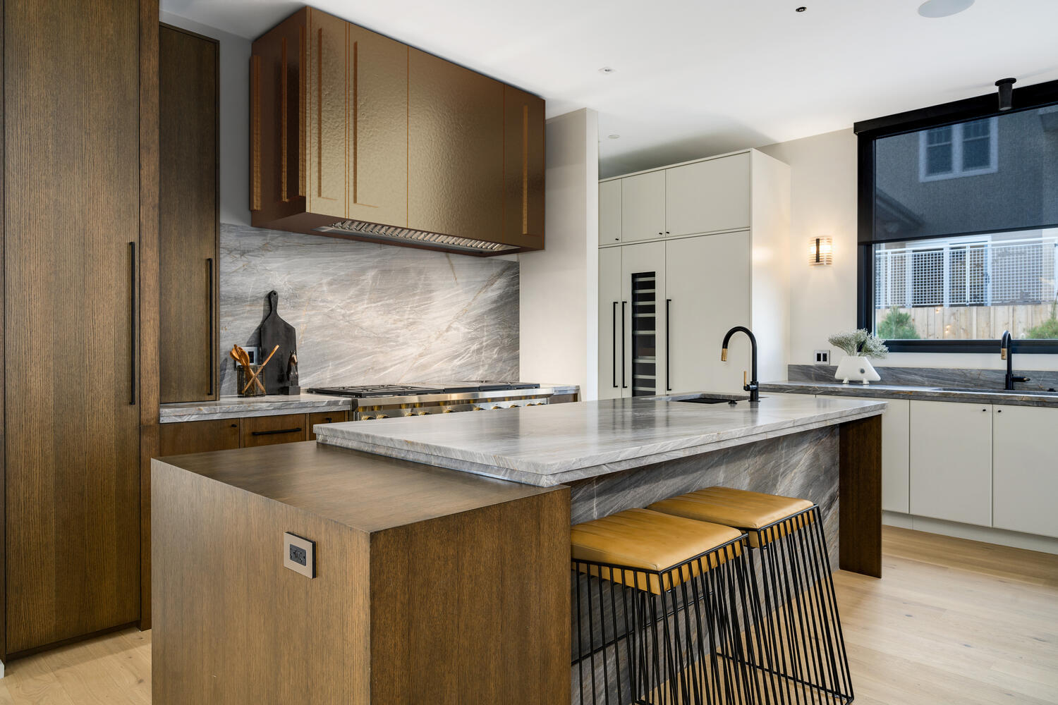 921 Sheridan Road Glencoe, IL 60022 - Photo 9 of 51 a kitchen with stainless steel appliances granite countertop a sink a stove and cabinets