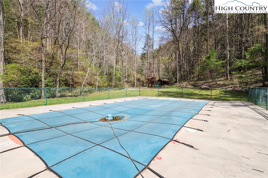 2095 Elk Ridge Road Ferguson, NC 28624 - Photo 46 of 47 a view of a park with large trees