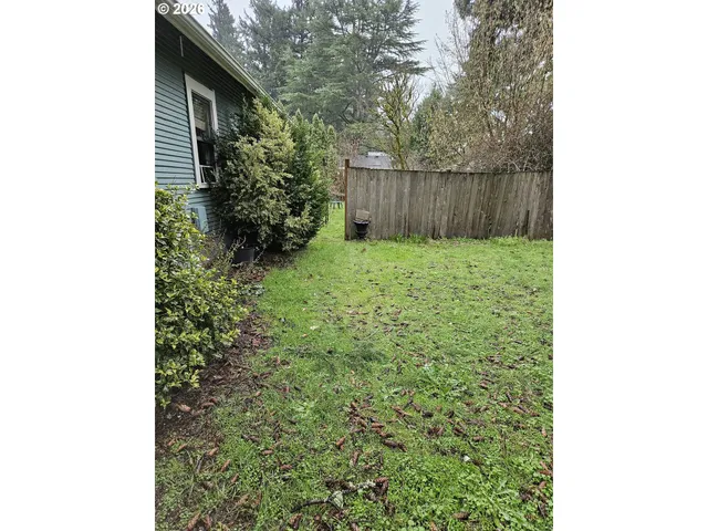 $340,000 | 5808 Southeast Hazel Place, Milwaukie, OR 97222