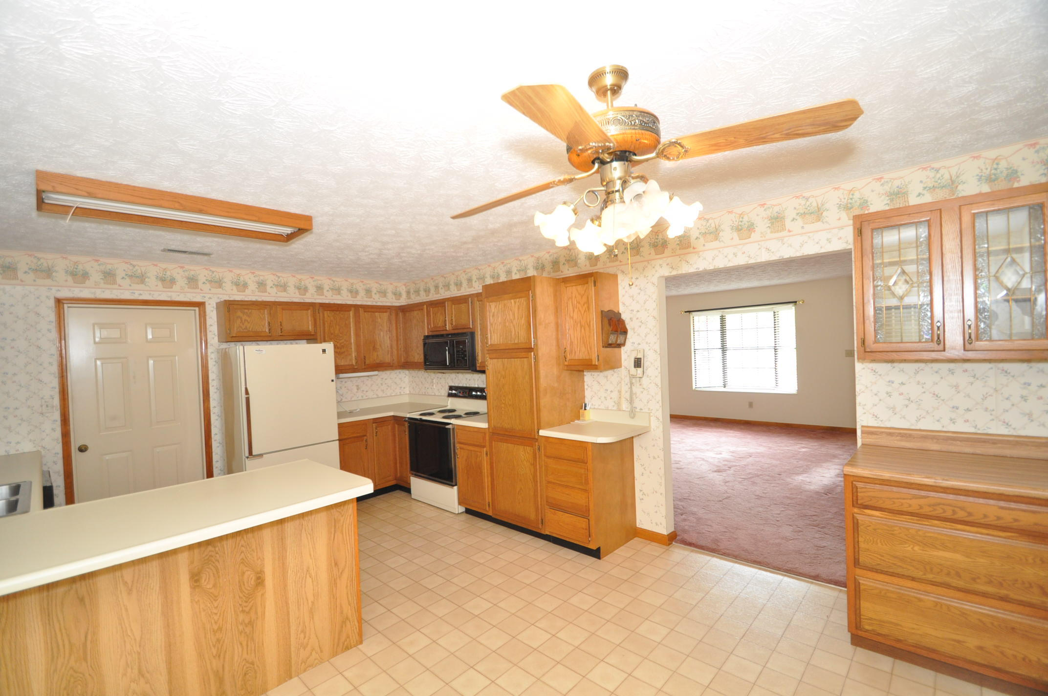Dining Room/Kitchen