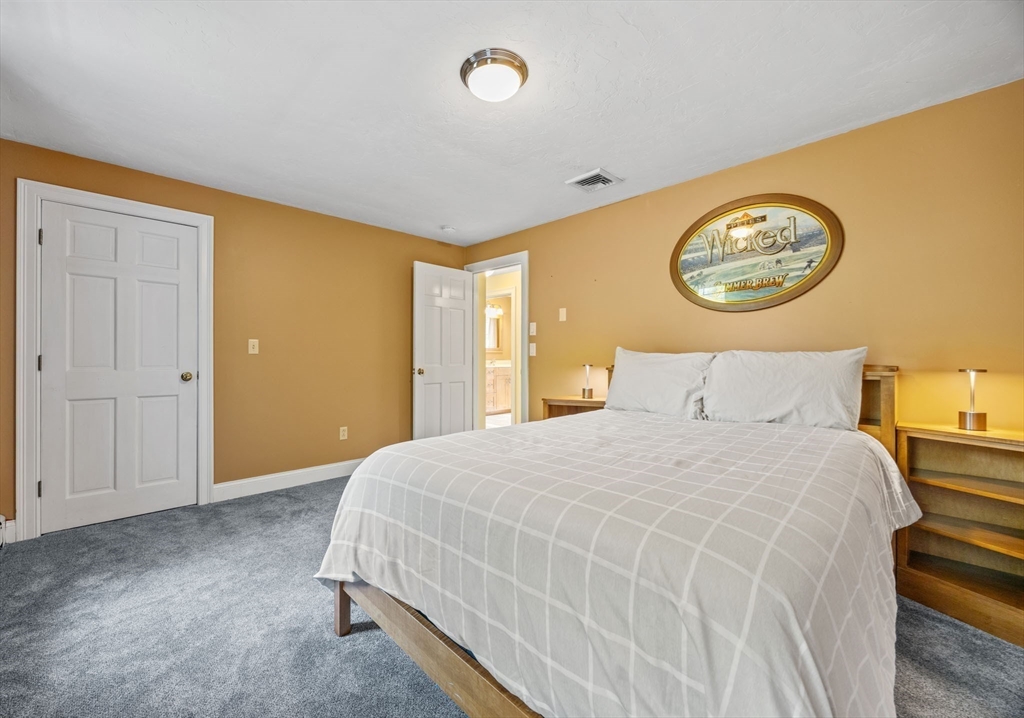 35 Raymond Road Plymouth, MA 02360 - Photo 27 of 42