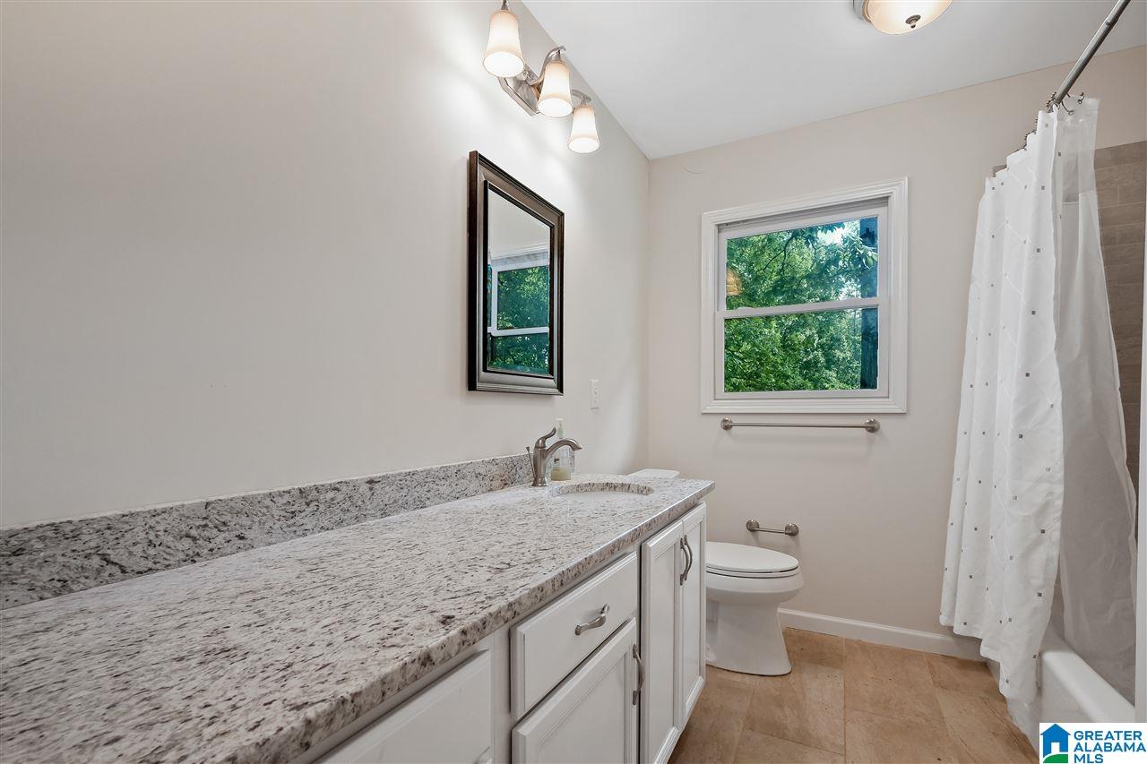 208 29th Avenue Northwest Center Point, AL 35215 - Photo 15 of 27