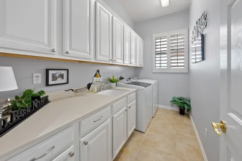 $1,100,000 | 35507 Inverness Avenue, Palm Desert, CA 92211