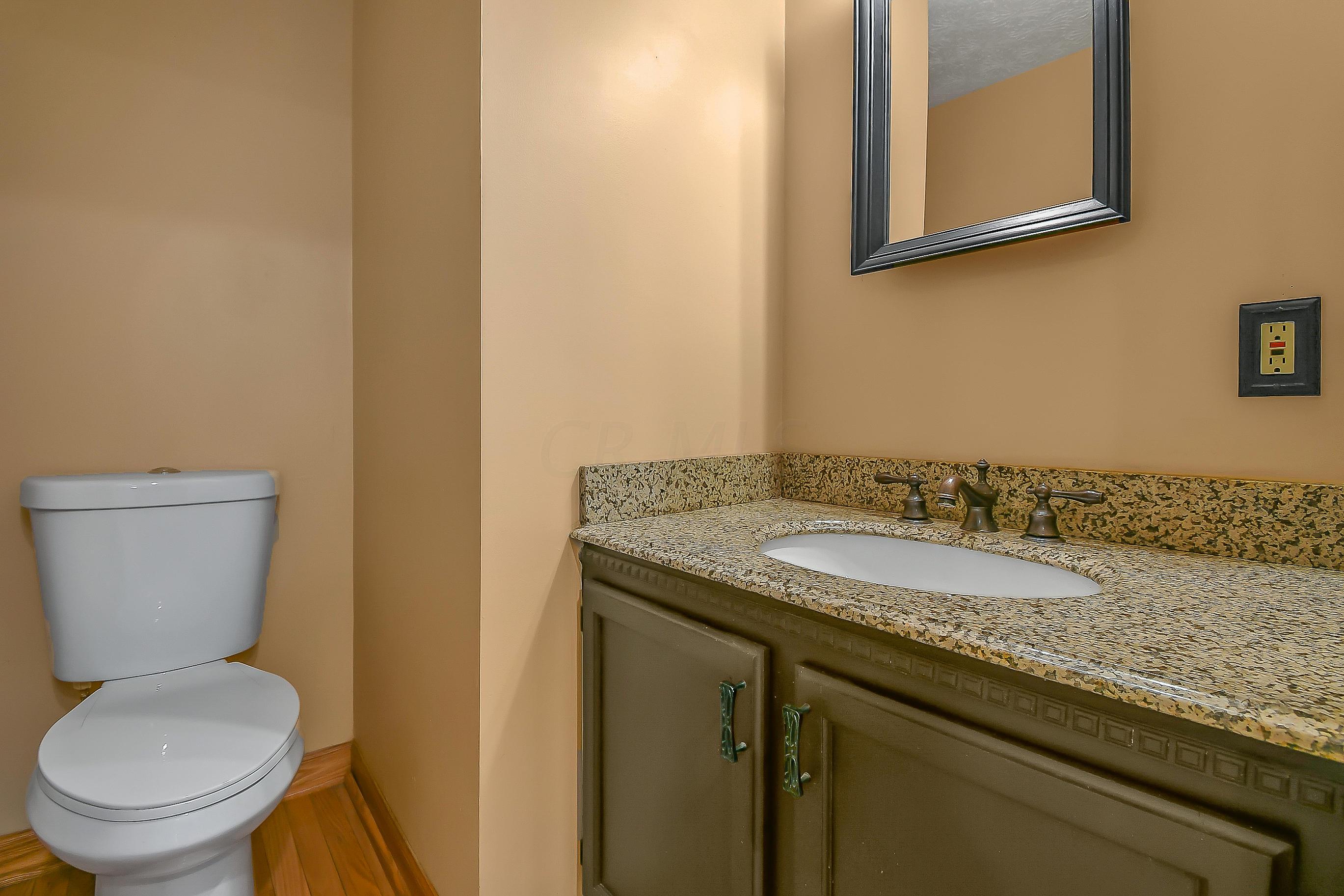 1077 South Hempstead Road Westerville, OH 43081 - Photo 13 of 34