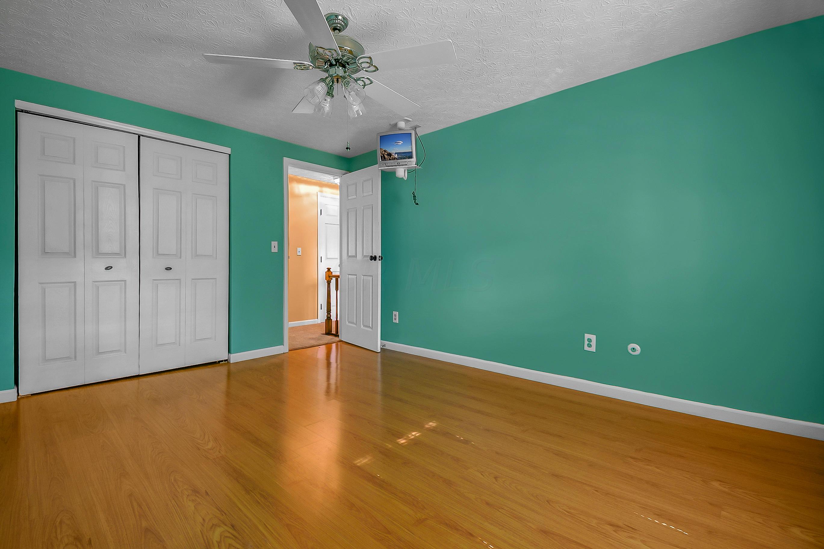 1077 South Hempstead Road Westerville, OH 43081 - Photo 17 of 34