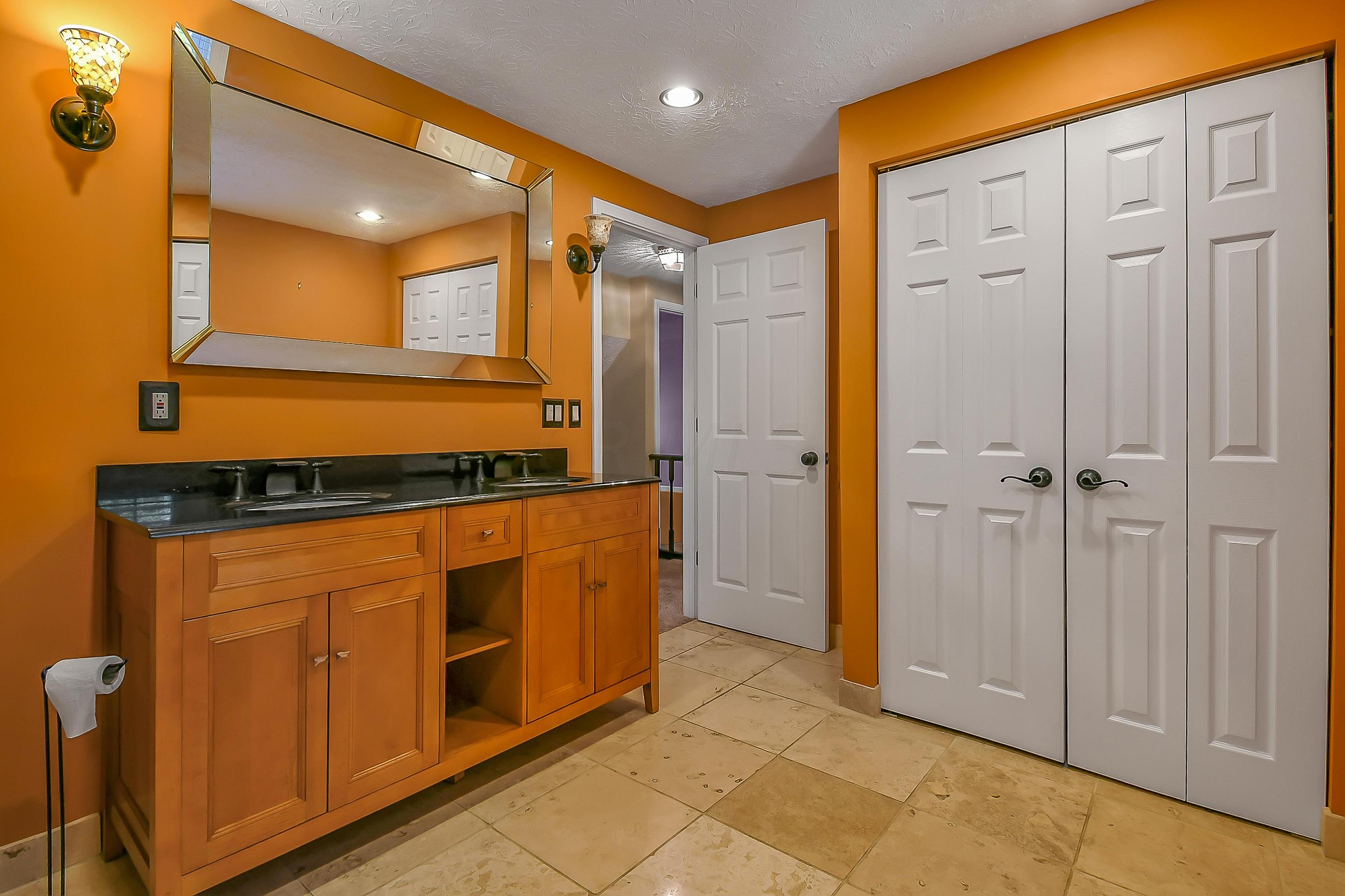 1077 South Hempstead Road Westerville, OH 43081 - Photo 20 of 34