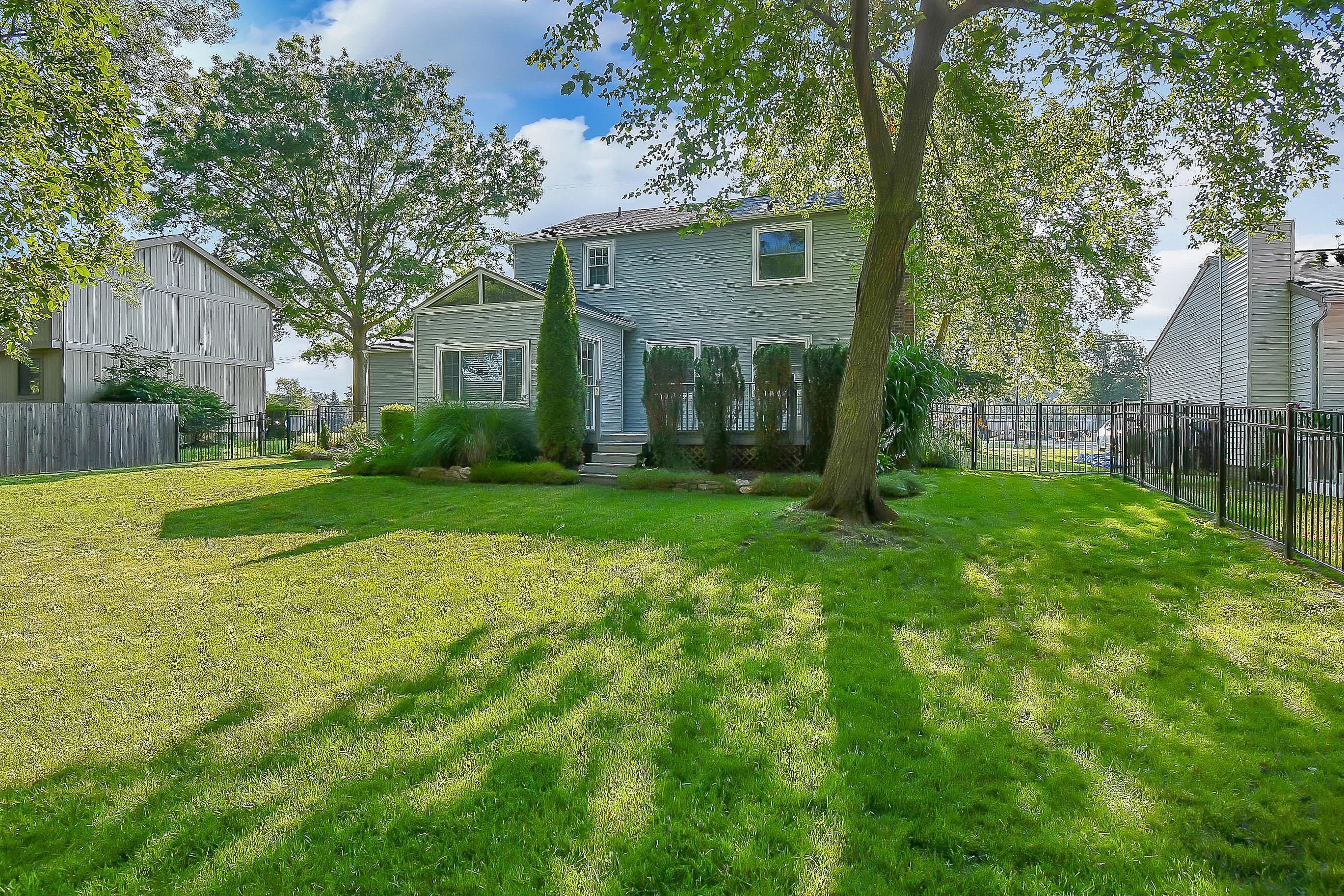 1077 South Hempstead Road Westerville, OH 43081 - Photo 32 of 34