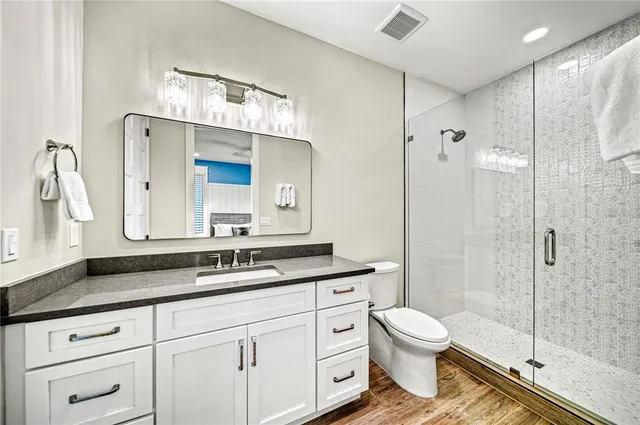 a view of an outdoor space