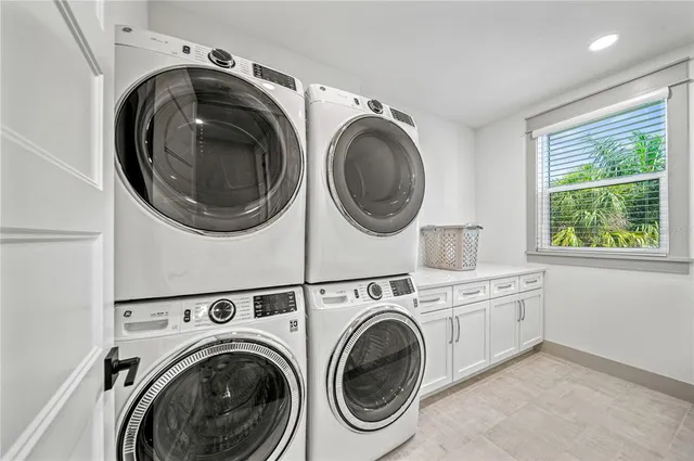 $5,900,000 | 119 Avenida Messina, Sarasota, FL 34242