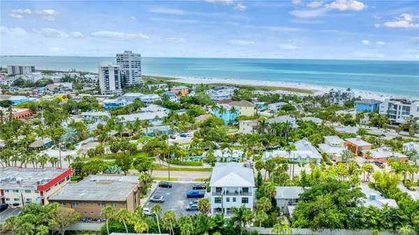 $5,699,000 | 119 Avenida Messina, Sarasota, FL 34242