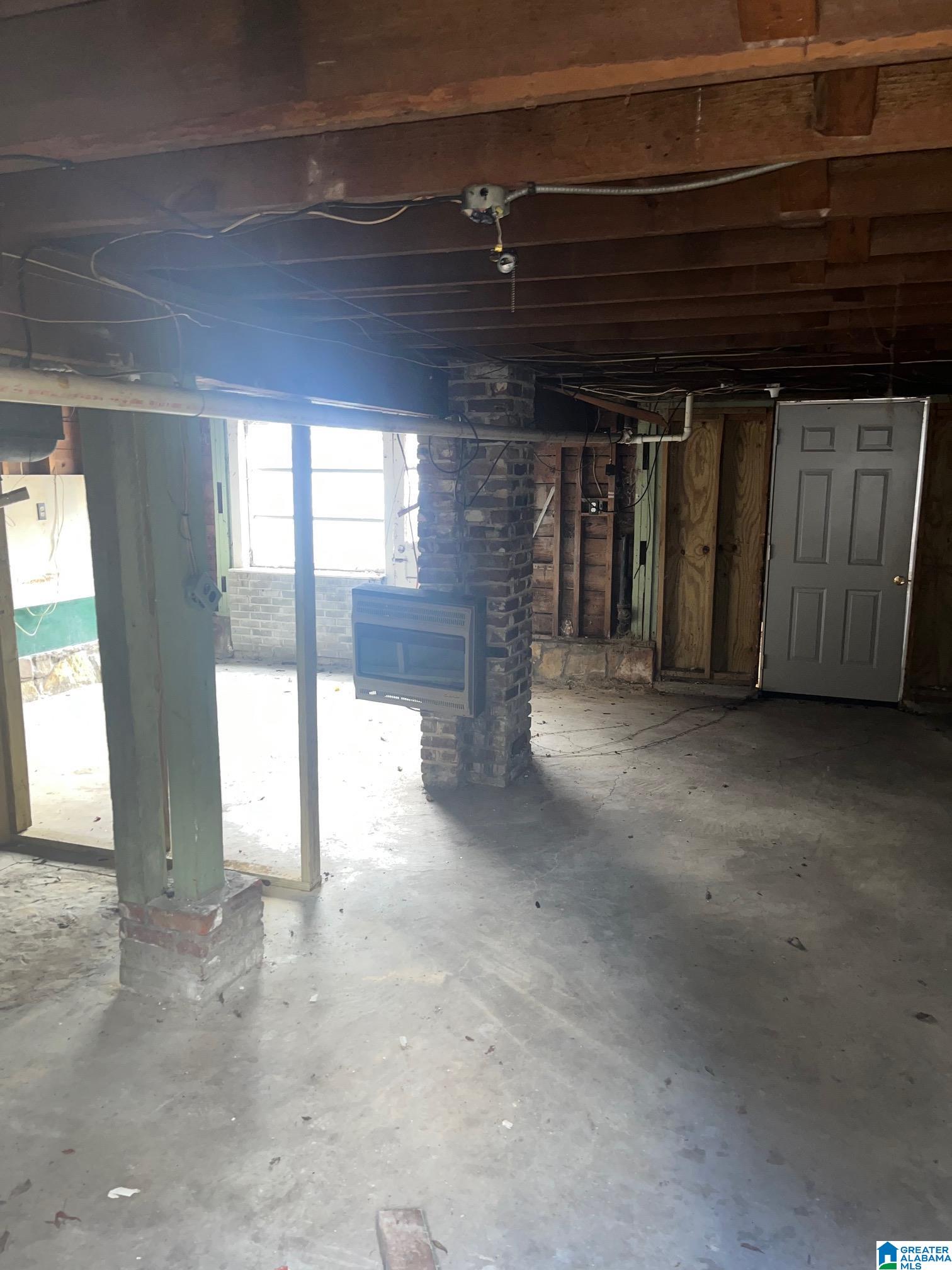 1209 8th Street Birmingham, AL 35228 - Photo 7 of 8