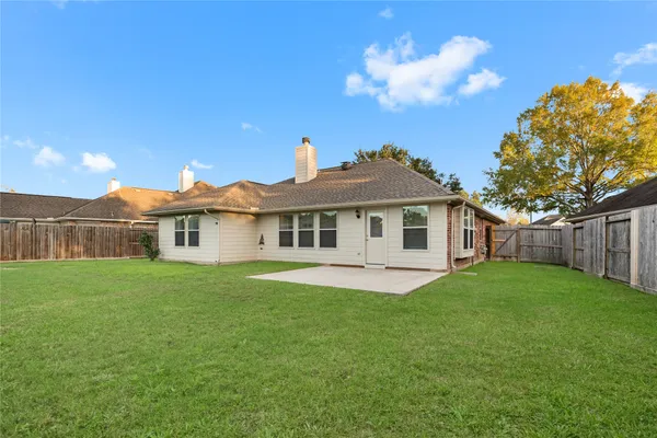 $2,300 | 2210 Melanie Park Drive, Spring, TX 77388